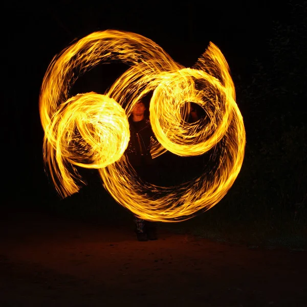 Огненное Шоу Легкие Танцы Огненным Шоу Театр Огненный Спектакль Огненные — стоковое фото
