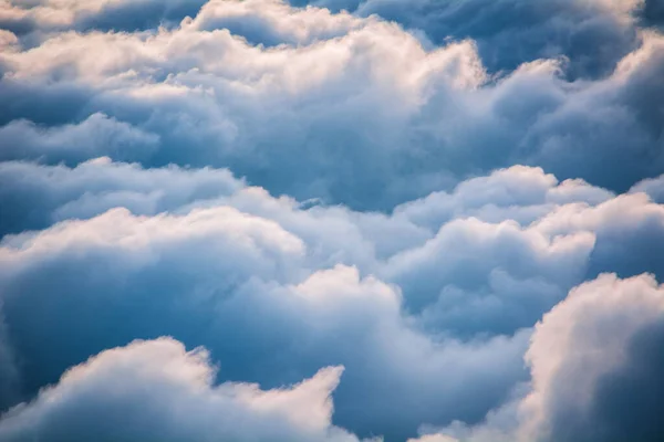 明け方の雲の様子 ロイヤリティフリーのストック画像