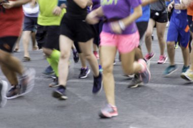 Bulanık şehir koşucu