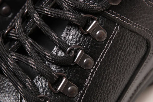 Adam önyükleme dantel