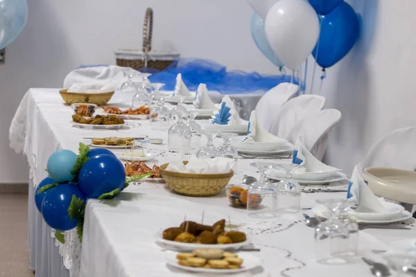 Mesa de catering decorada — Fotografia de Stock