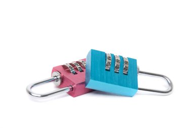 küçük renkli kilitleri