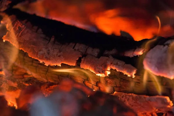 Traditional burning wood — Stock Photo, Image