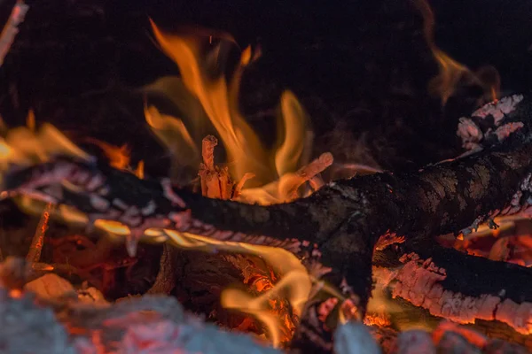 Geleneksel yanan ahşap — Stok fotoğraf