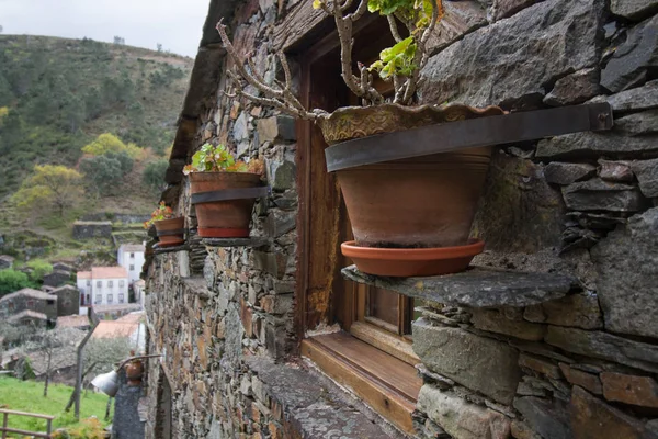 Typique schiste maison au Portugal — Photo