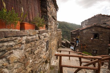 Portekiz evlerde tipik şist