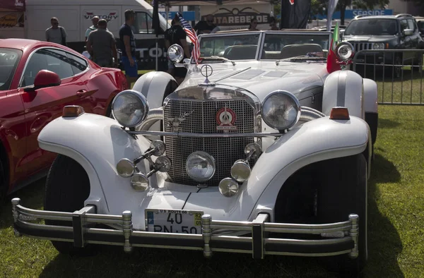 Classic vehicles exhibition — Stock Photo, Image