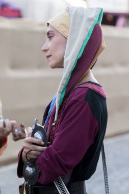 insanlar popüler Ortaçağ Fuarı'nda