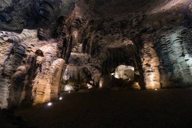 Herkül'ün mağaralar