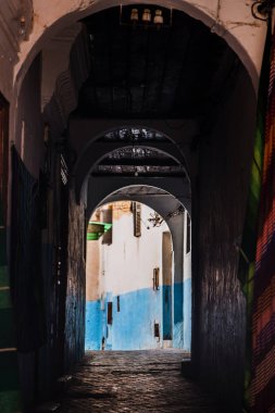 Tanca'da sokakları mimarisi 