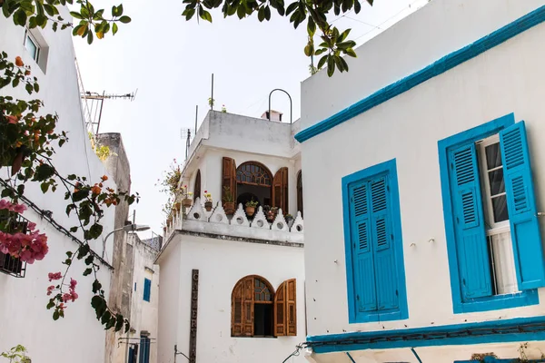 Tanca'da sokakları mimarisi