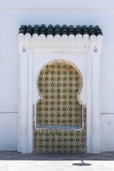 Vägg detalj i Asilah — Stockfoto