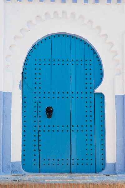Szefszawan drzwi architektura — Zdjęcie stockowe