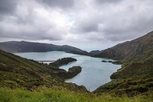 Caldeira Velha lake — Stock Photo, Image