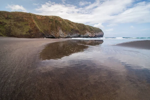 Ribeira Seca playa de arena oscura —  Fotos de Stock
