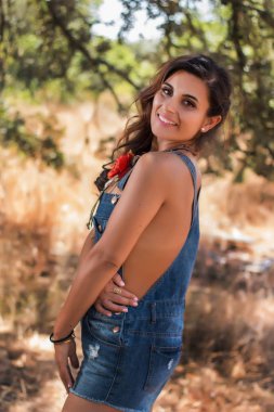 doğanın güzel kız