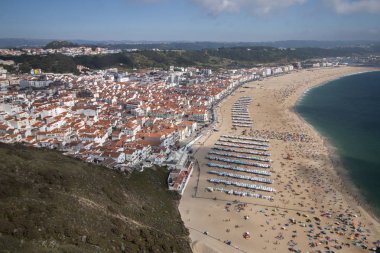 Nazare şehir kıyı