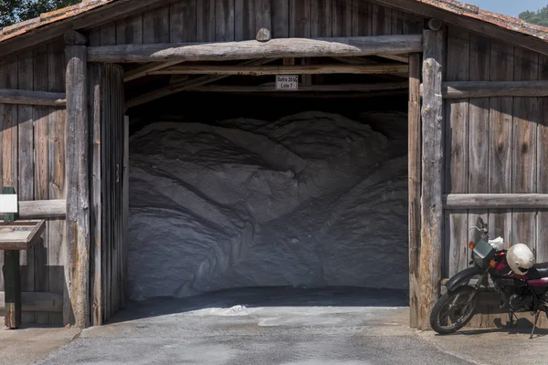 Entrepôt de sel en bois — Photo