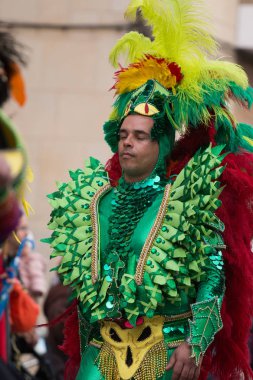 Loule, Portekiz - Şubat 2016: Renkli karnaval (Carnaval) geçit 