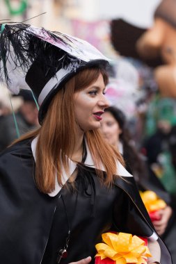 Loule, Portekiz - Şubat 2016: Renkli karnaval (Carnaval) geçit 