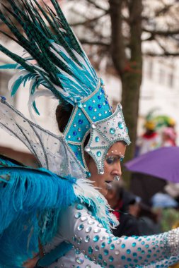 Loule, Portekiz - Şubat 2016: Renkli karnaval (Carnaval) geçit 