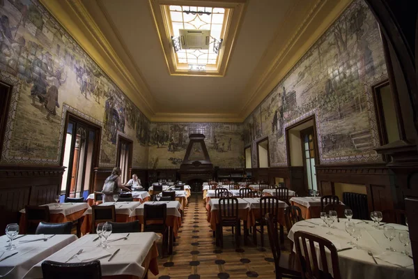 LISBON, PORTUGAL - 21 JULY 2016: Restoran Casa do Alentejo adalah — Stok Foto