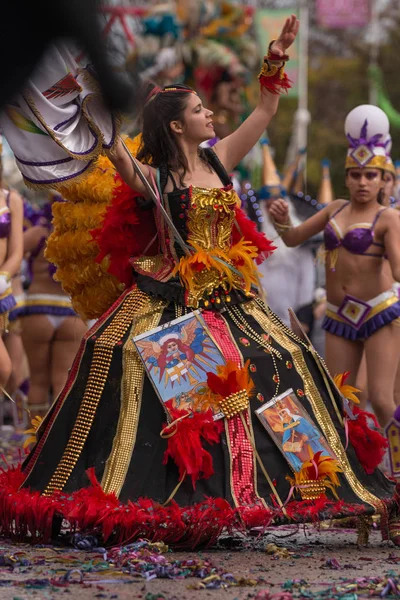 Loule, Portugalia - luty 2016: Kolorowy karnawał (karnawał) parada — Zdjęcie stockowe