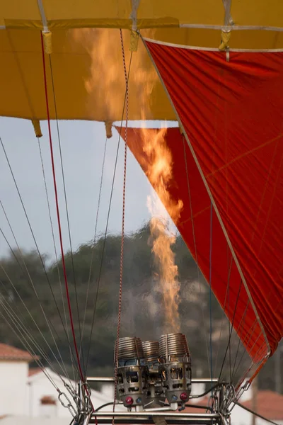 Heißluftballonfestival steigt — Stockfoto