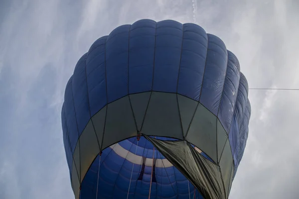 Heißluftballonfestival steigt — Stockfoto