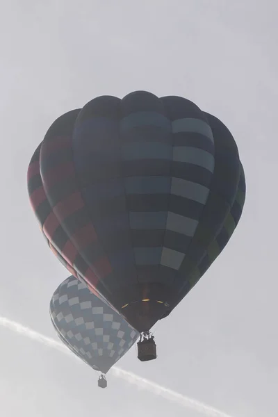Wzniesienia gorące powietrze balony festiwalu — Zdjęcie stockowe