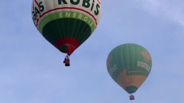 sıcak hava balonları yükseliş