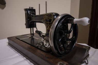 eski dikiş makinesi