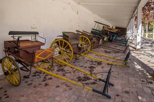 Výstava starých transportní vozíky — Stock fotografie