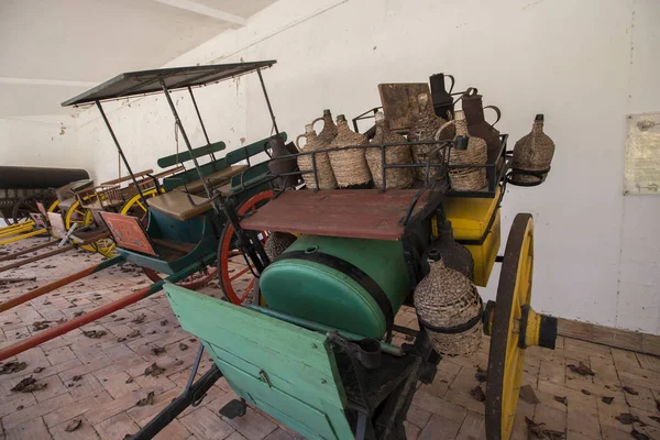 Exhibit of old transport carts — Stock Photo, Image