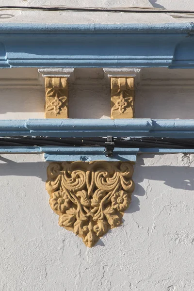 Типовий докладні фасад Португальська архітектури — стокове фото