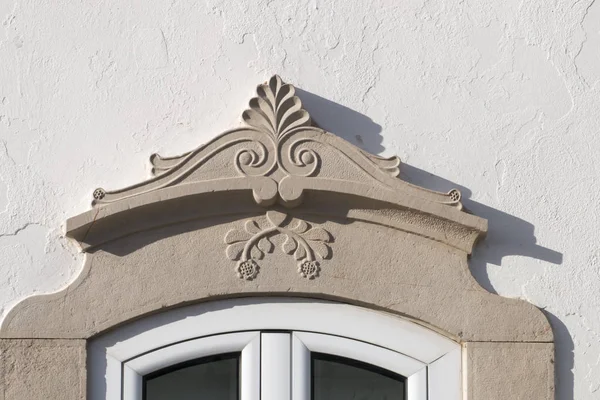 Typical detailed window of Portuguese architecture — Stock Photo, Image