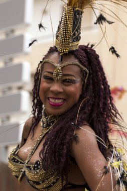 Loule, Portekiz - Şubat 2017: Renkli karnaval (Carnaval) geçit 