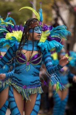 Loule, Portekiz - Şubat 2017: Renkli karnaval (Carnaval) geçit 