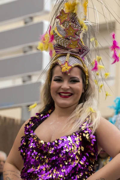 LOULE, PORTOGALLO - FEB 2017: Carnevale colorato (Carnevale) Parade — Foto Stock