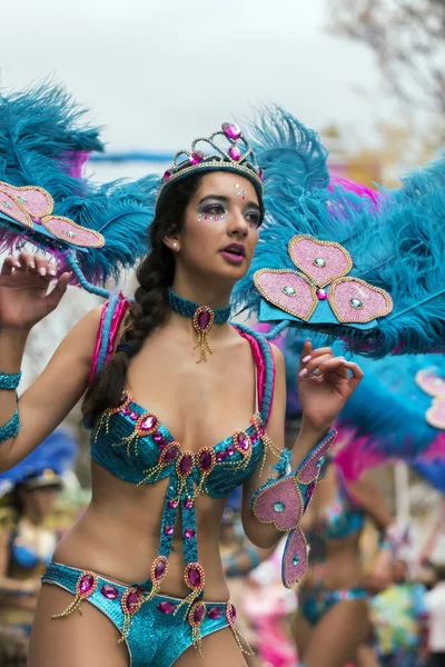 LOULE, PORTOGALLO - FEB 2017: Carnevale colorato (Carnevale) Parade — Foto Stock