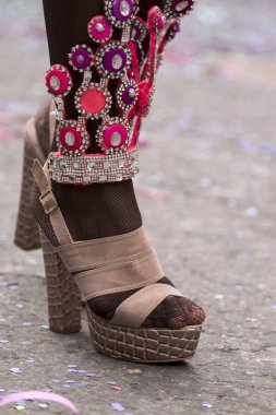 Karnaval kadın ayakkabı