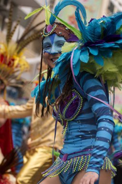 Loule, Portekiz - Şubat 2017: Renkli karnaval (Carnaval) geçit 