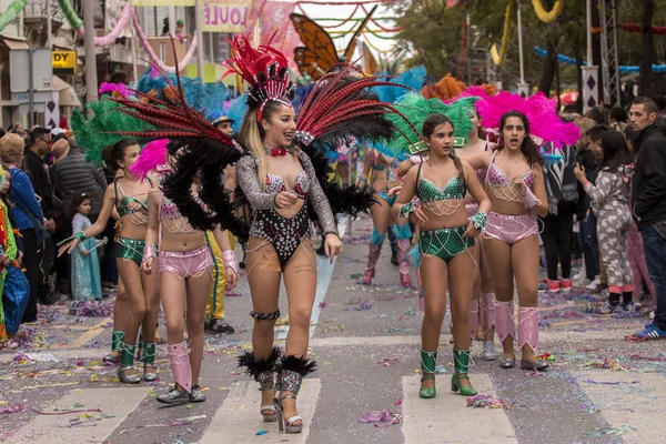 Loule, Portugal - Feb 2017: Kleurrijke carnaval (Carnaval) Parade — Stockfoto