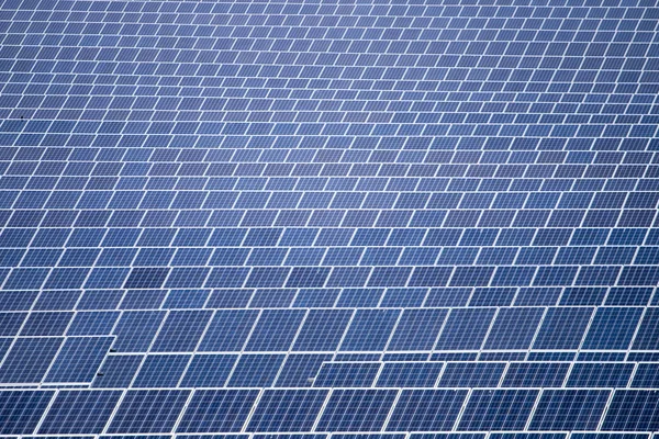 Field of solar panels — Stock Photo, Image