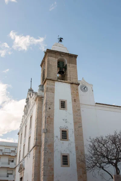 Fő temploma a város Olhão — Stock Fotó