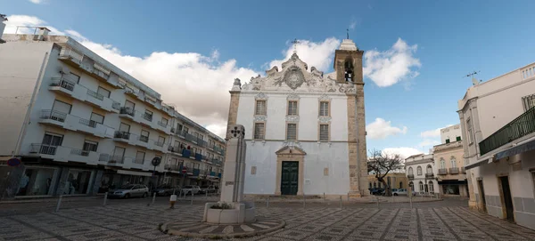 Fő temploma a város Olhão — Stock Fotó