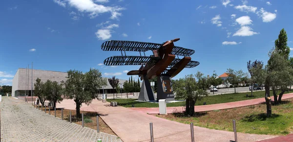 Replika sjöflygplan monument — Stockfoto