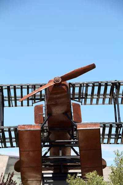 Nachbau eines Wasserflugzeugdenkmals — Stockfoto