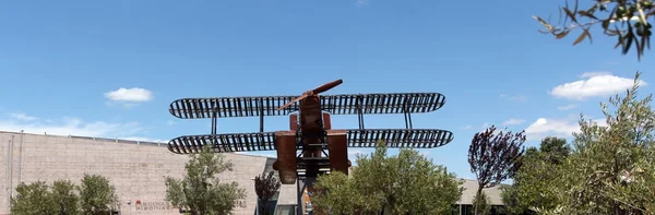 Replika sjöflygplan monument — Stockfoto