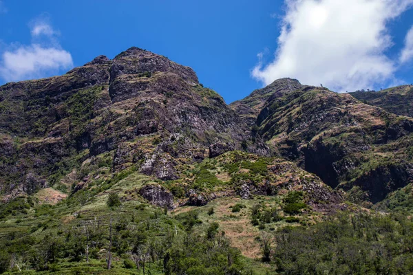 Paisagem montanhosa da Ilha da Madeira — Fotografia de Stock